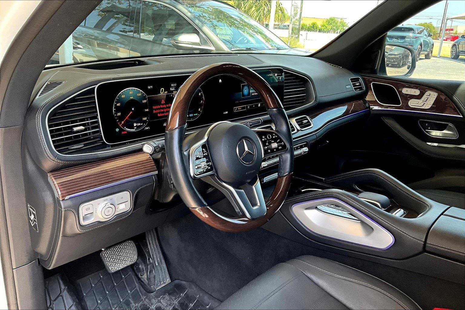 Used 2023 Mercedes-Benz GLE 450 4MATIC image 16