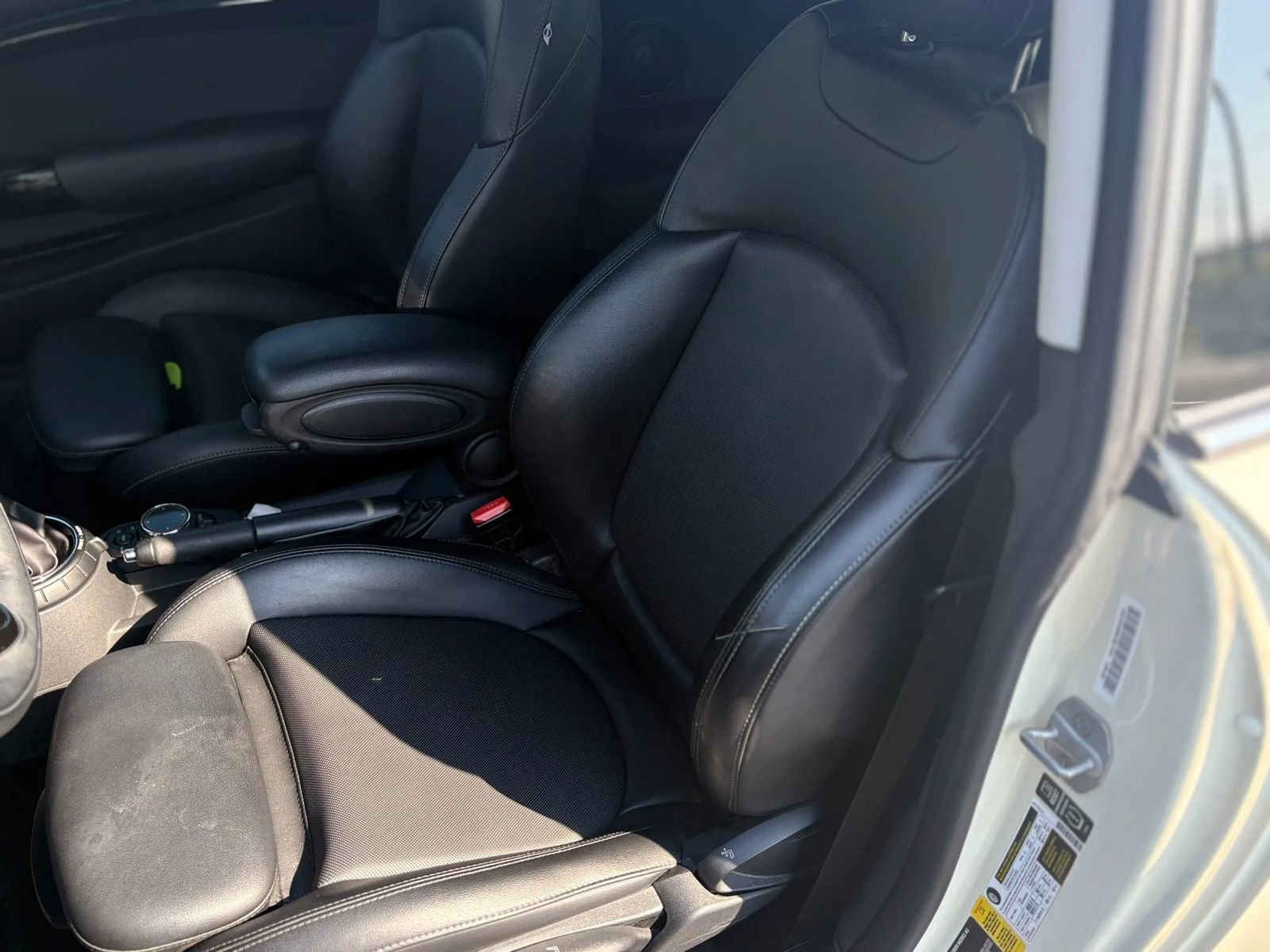 Used 2014 MINI Cooper 2-Door Hardtop image 11
