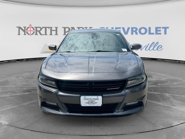 Used 2016 Dodge Charger SXT w/ Plus Group RWD image 8
