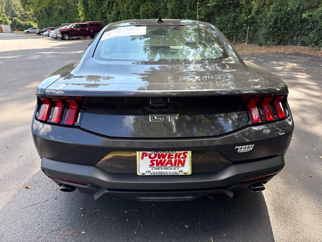 Used 2024 Ford Mustang GT RWD image 4
