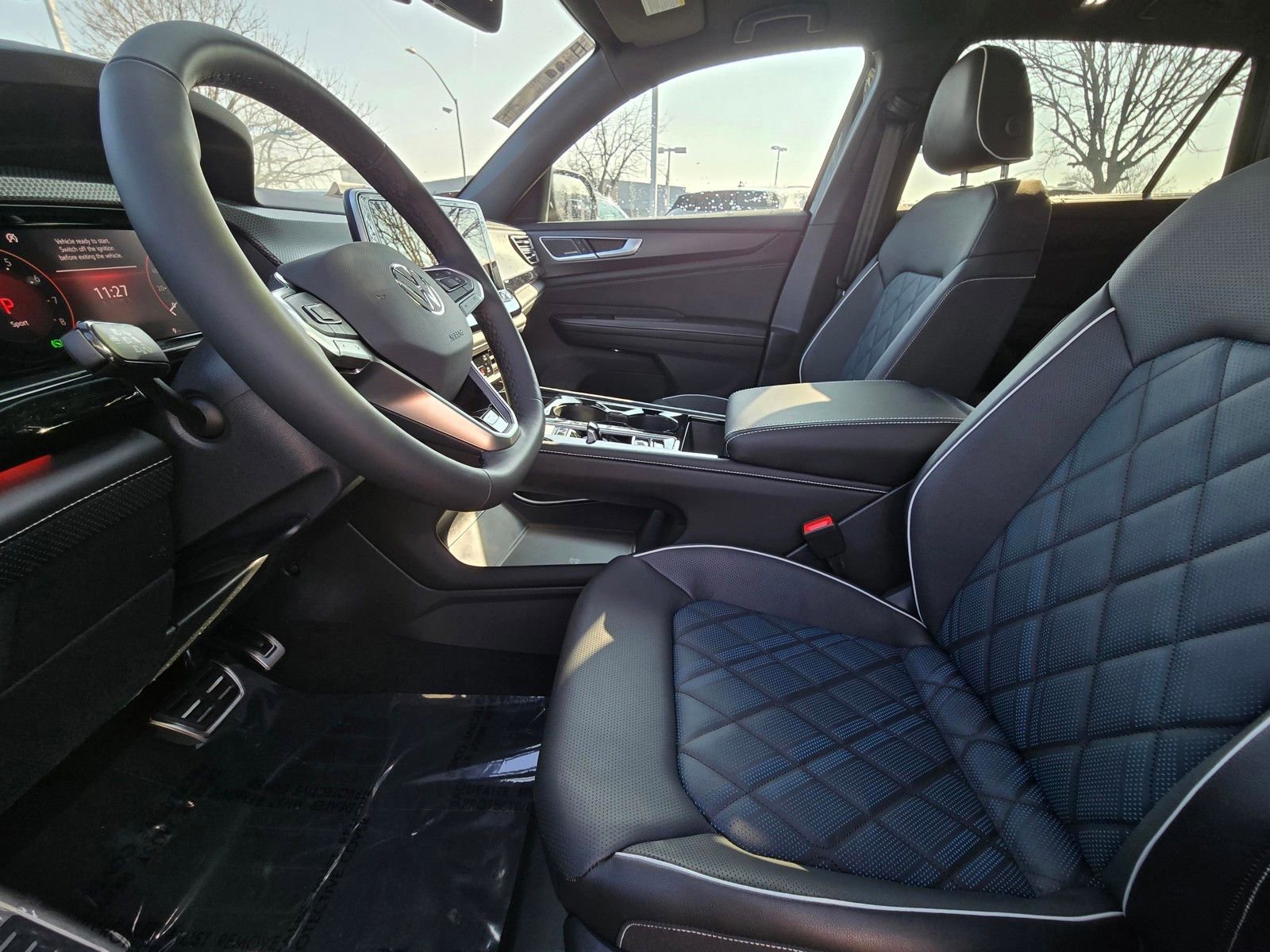 New 2026 Volkswagen Atlas Cross Sport SEL Premium R-Line image 10