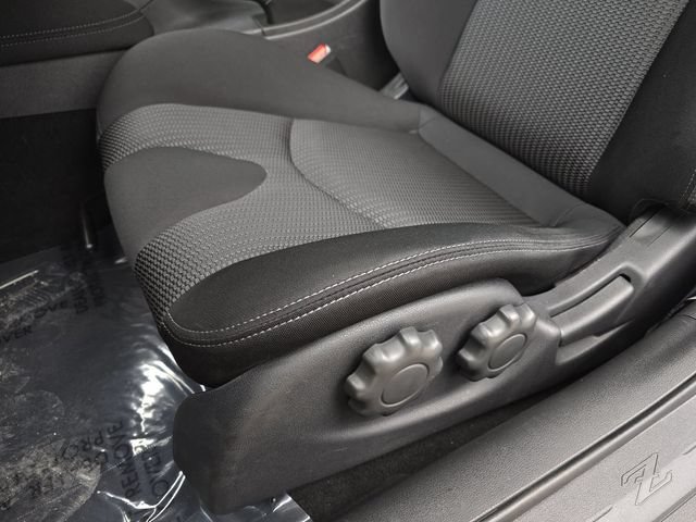 Used 2025 Nissan Z Sport w/ Floor Mat Package RWD image 28