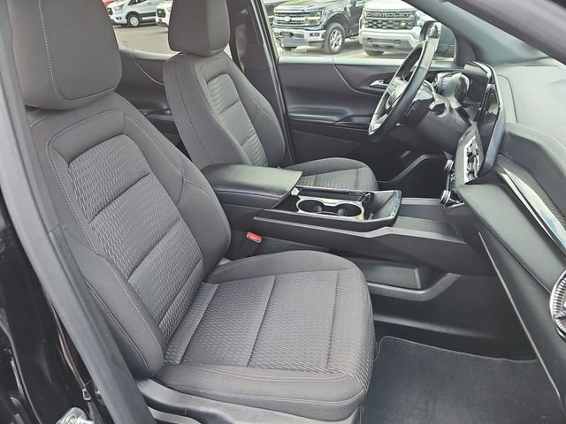 Used 2025 Chevrolet Equinox LT image 10