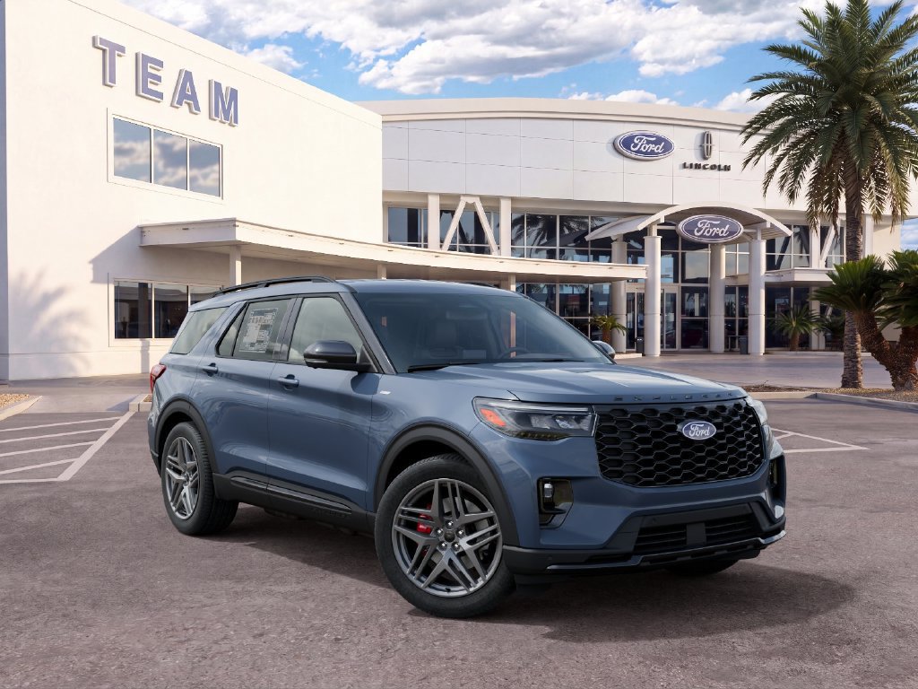 New 2027 Ford Explorer ST-Line w/ Premium Package RWD image 4