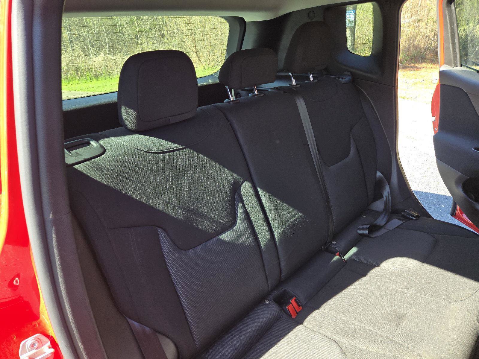 Used 2020 Jeep Renegade Sport image 21