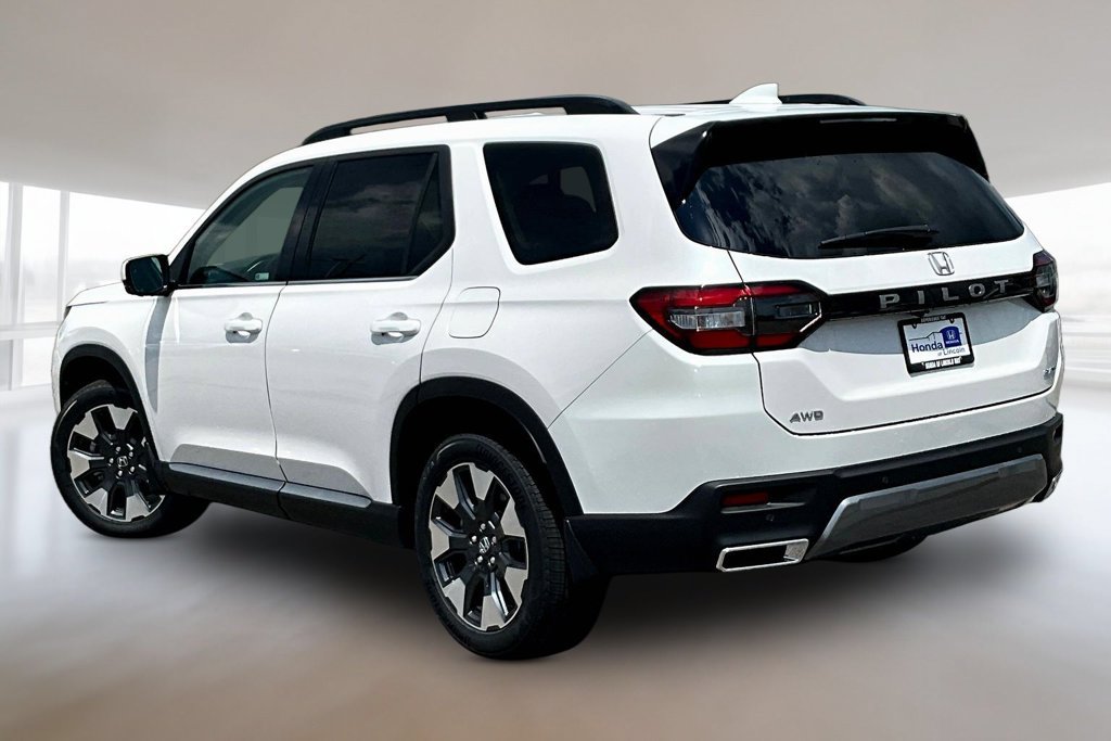 New 2026 Honda Pilot Elite image 3