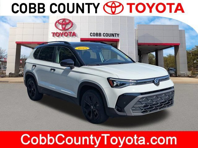 Used 2025 Volkswagen Taos SE