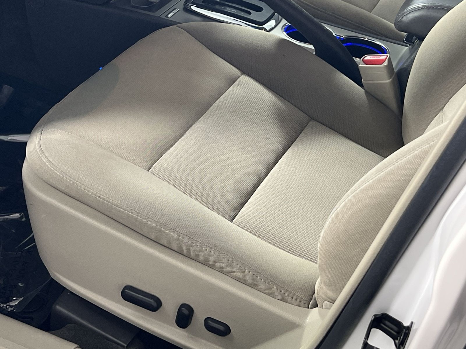 Used 2012 Ford Fusion Hybrid FWD image 14