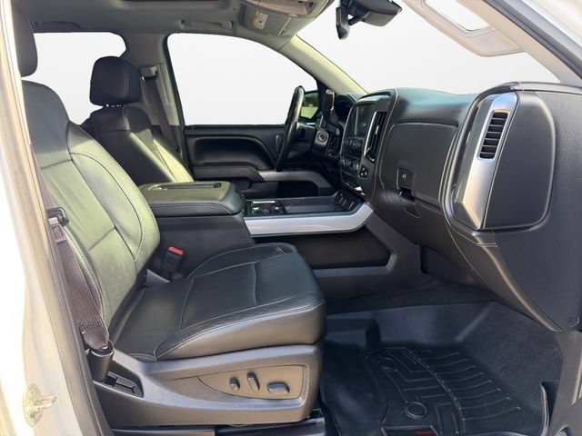 Used 2017 Chevrolet Silverado 1500 LTZ Z71 w/ LTZ Plus Package AWD/4WD image 15