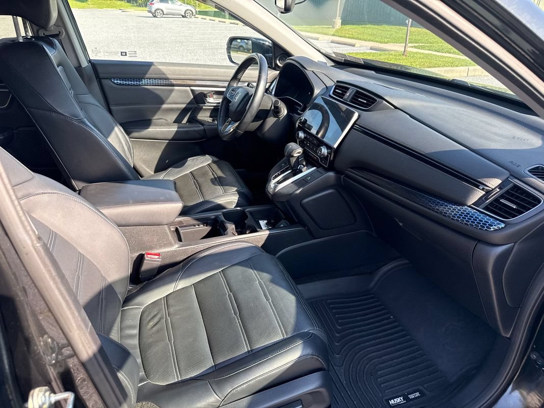 Used 2017 Honda CR-V Touring image 14
