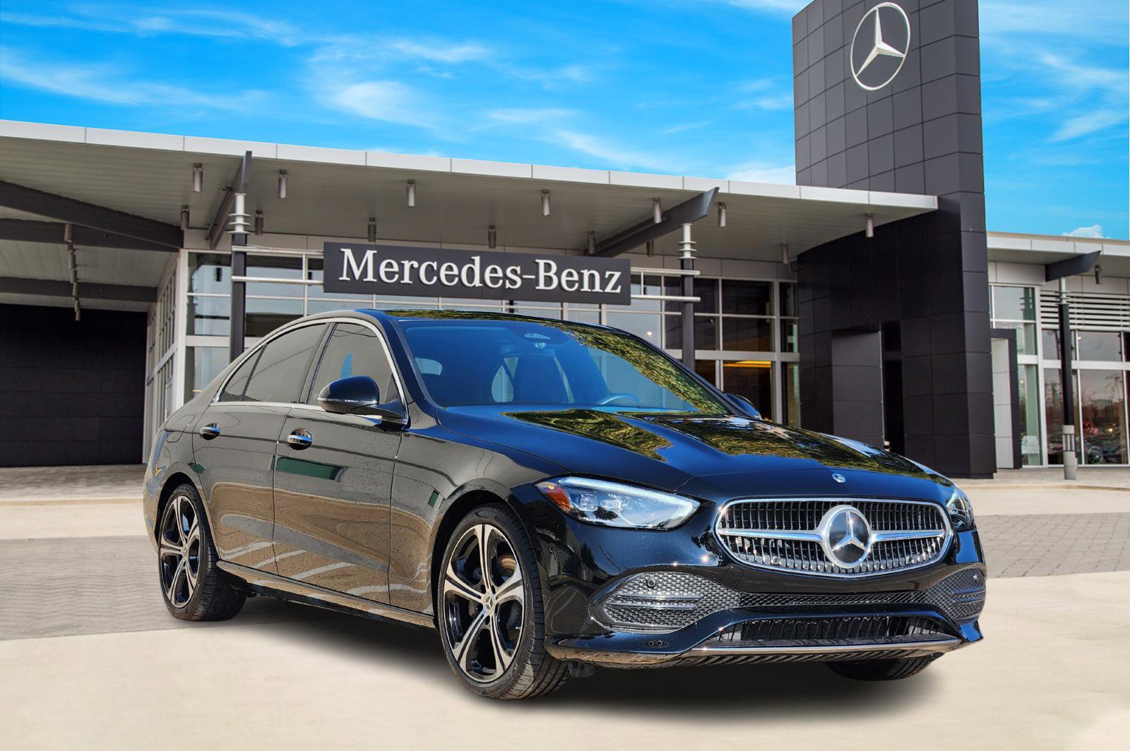 Used 2025 Mercedes-Benz C 300 Sedan image 3