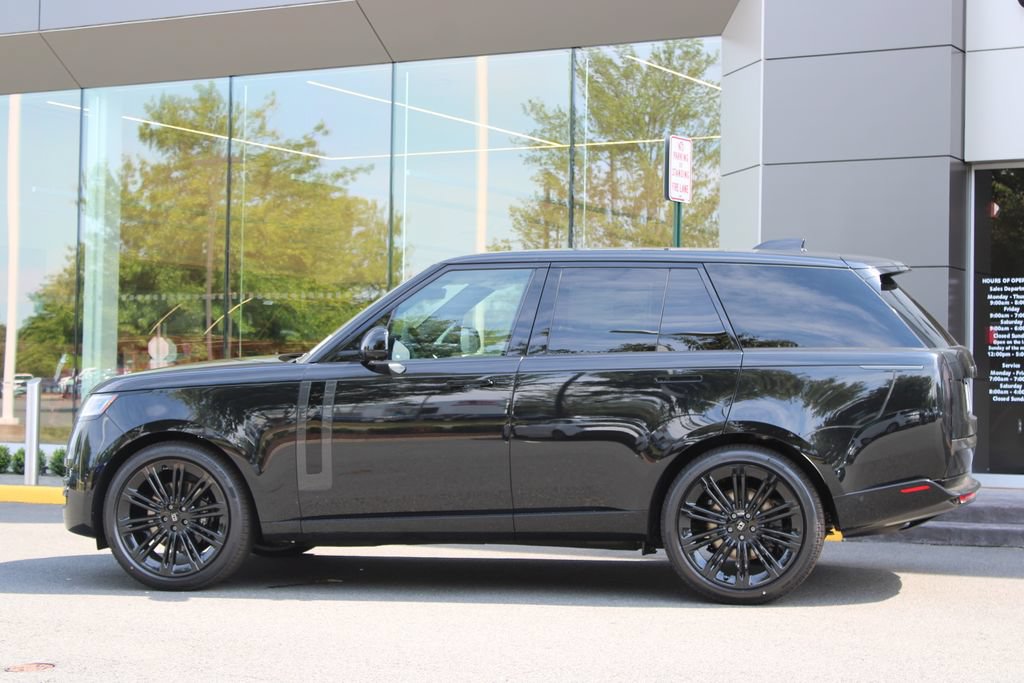 New 2027 Land Rover Range Rover SE AWD/4WD image 6