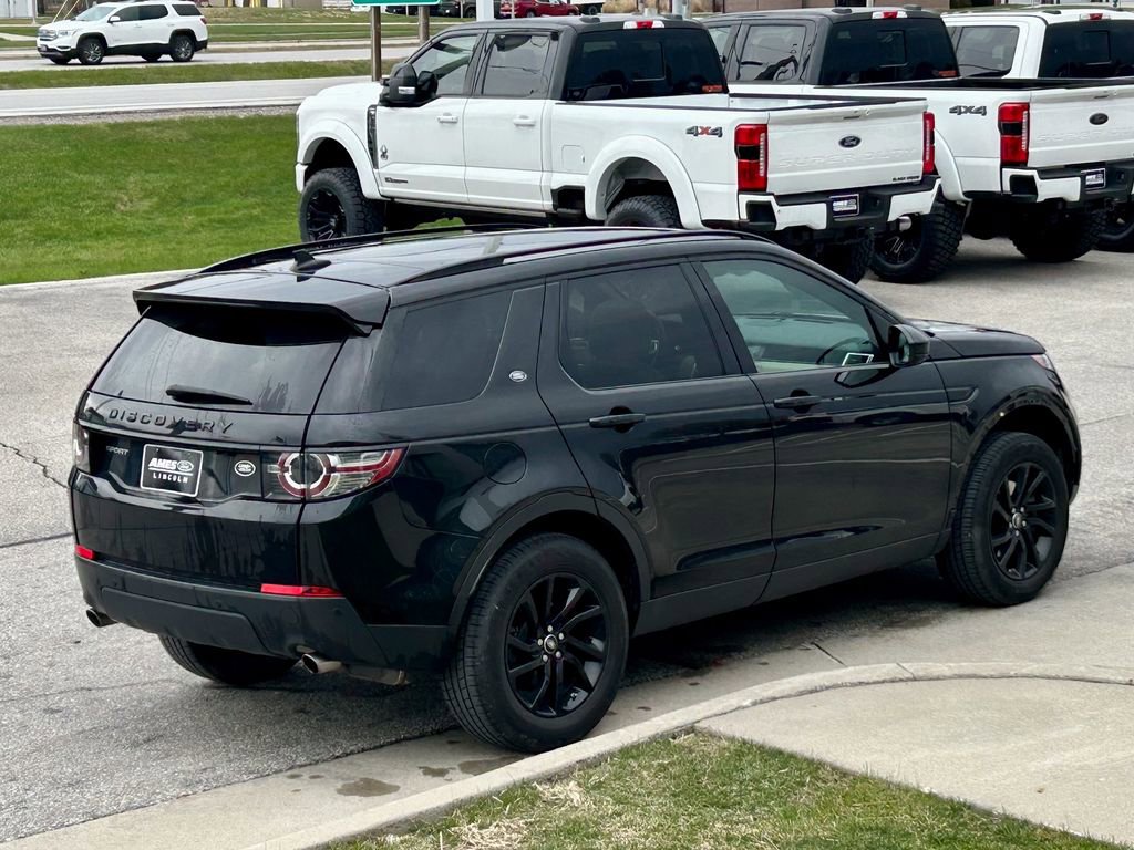 Used 2016 Land Rover Discovery Sport HSE image 6