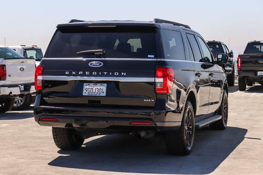 Used 2023 Ford Expedition Max XLT RWD image 4