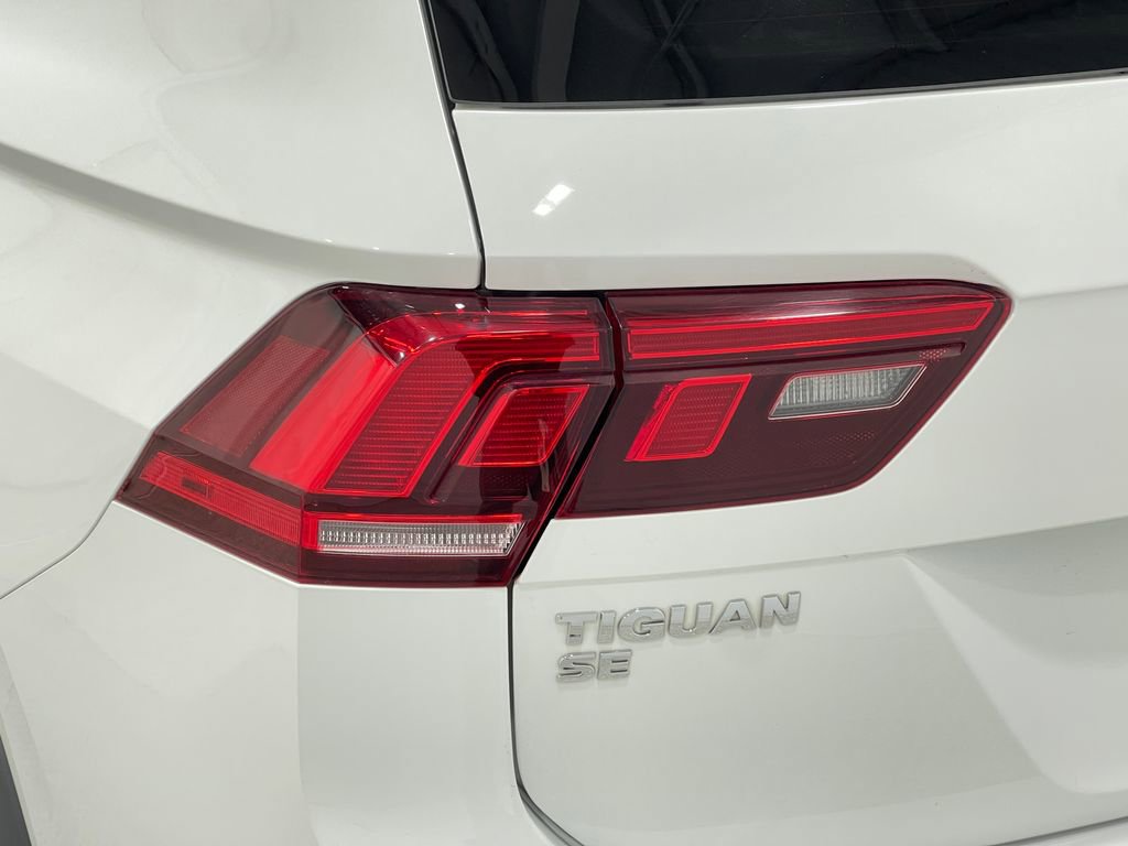 Used 2021 Volkswagen Tiguan S image 33