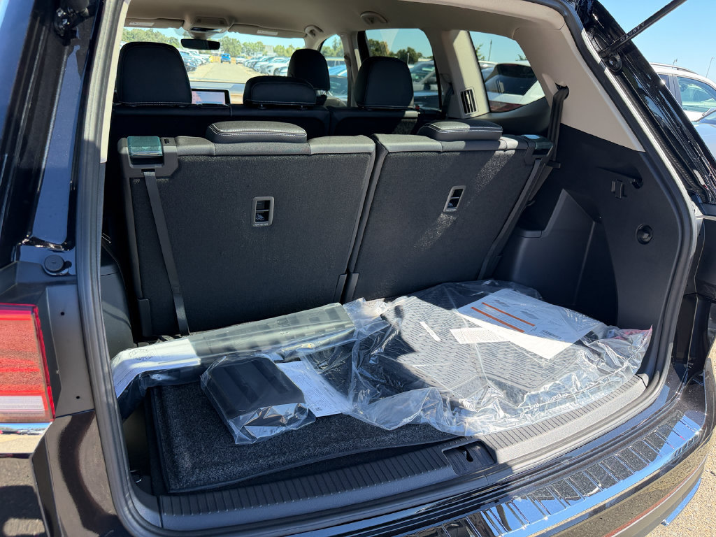 New 2026 Volkswagen Atlas SE FWD image 27