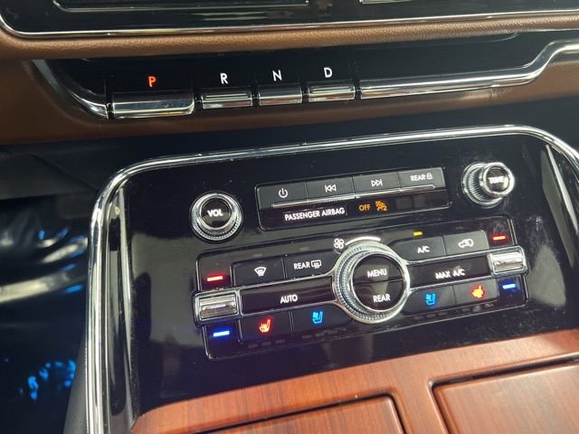 Used 2023 Lincoln Navigator L Reserve AWD/4WD image 23