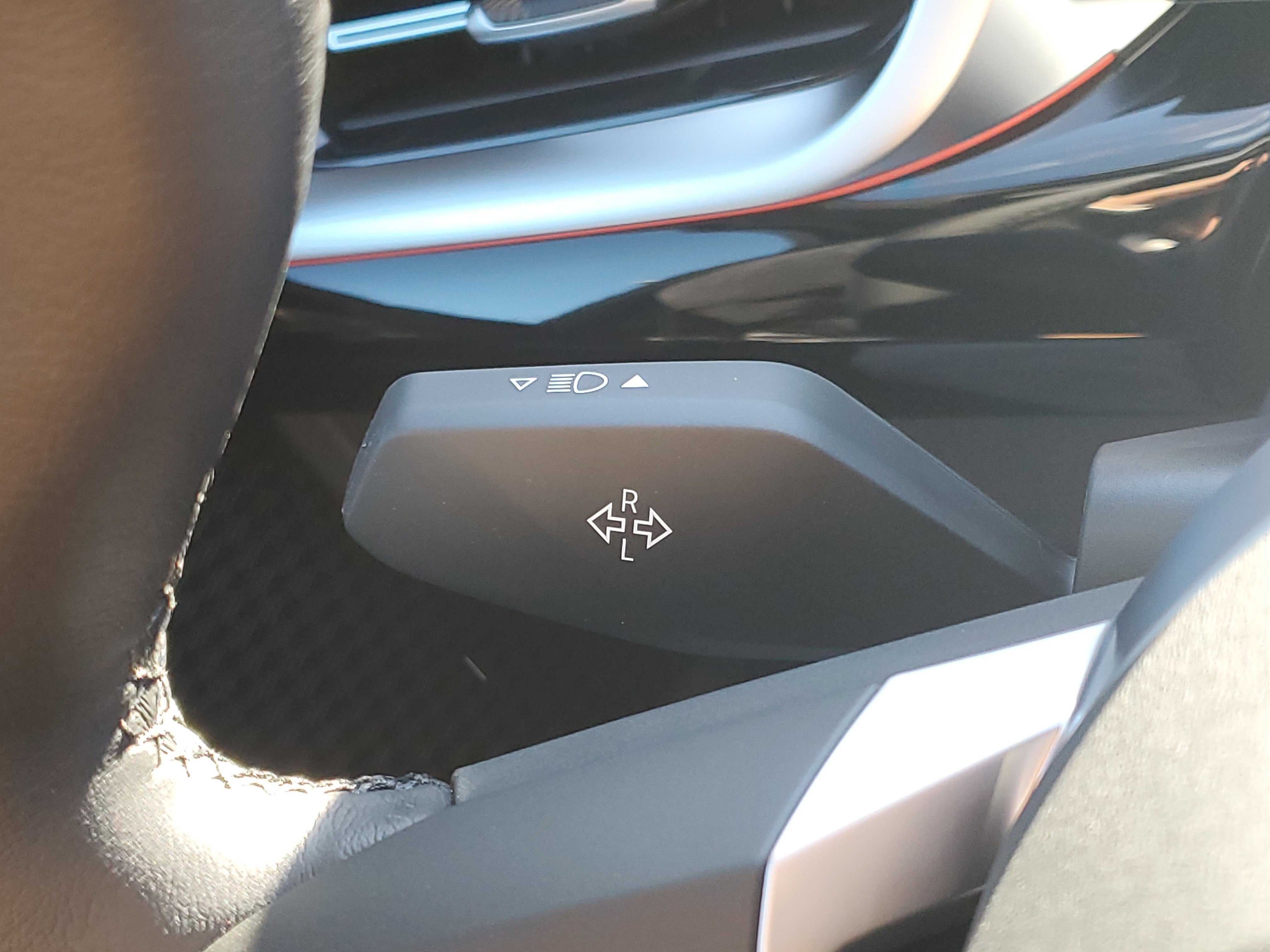 New 2026 BMW X1 xDrive28i image 14