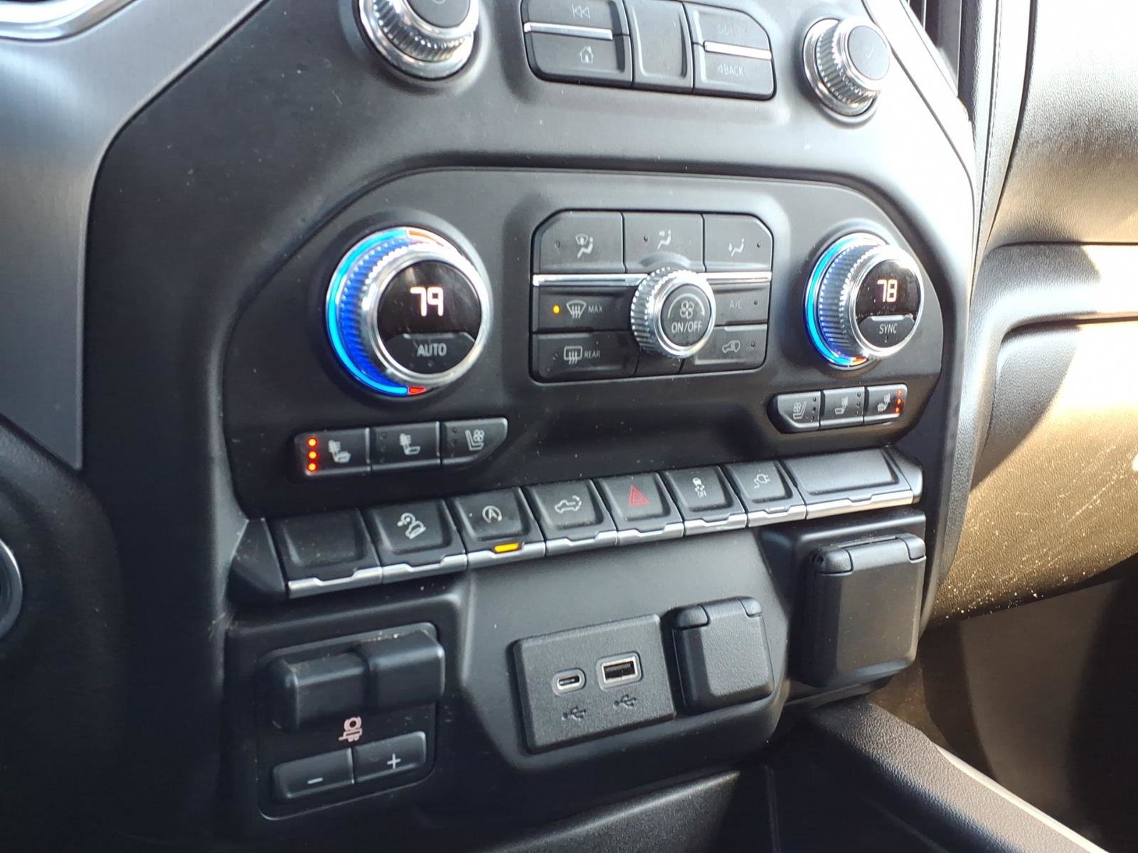 Used 2021 GMC Sierra 1500 SLT w/ SLT Premium Package image 19