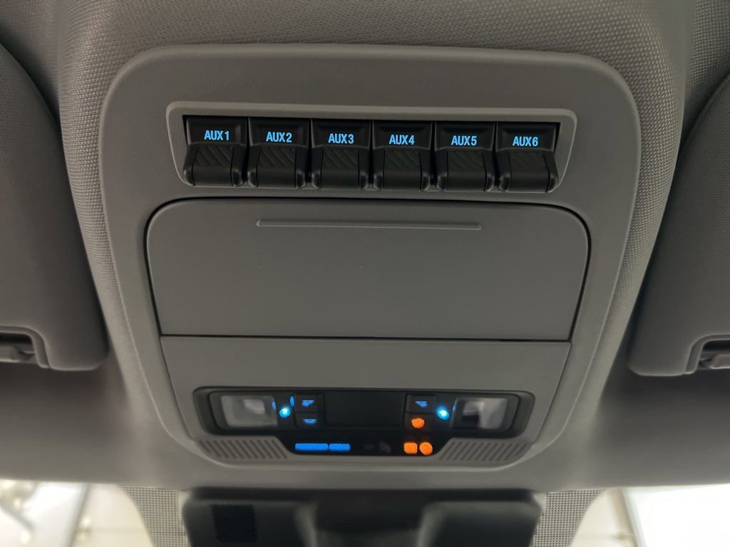 New 2026 Ford F350 XL w/ XL Chrome Package AWD/4WD image 22