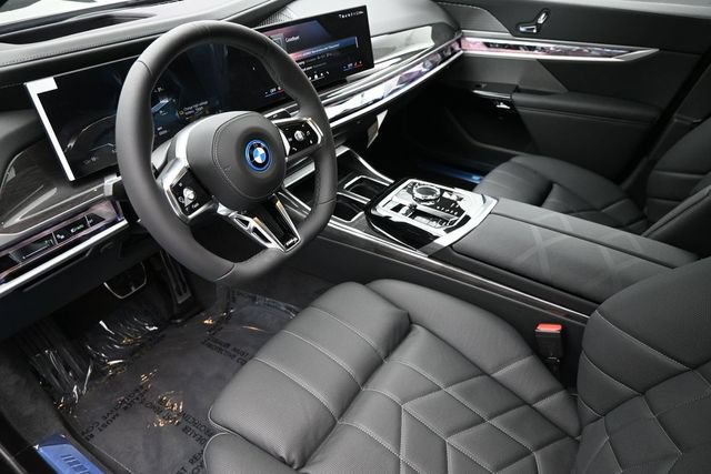 New 2026 BMW i7 xDrive60 AWD/4WD image 19