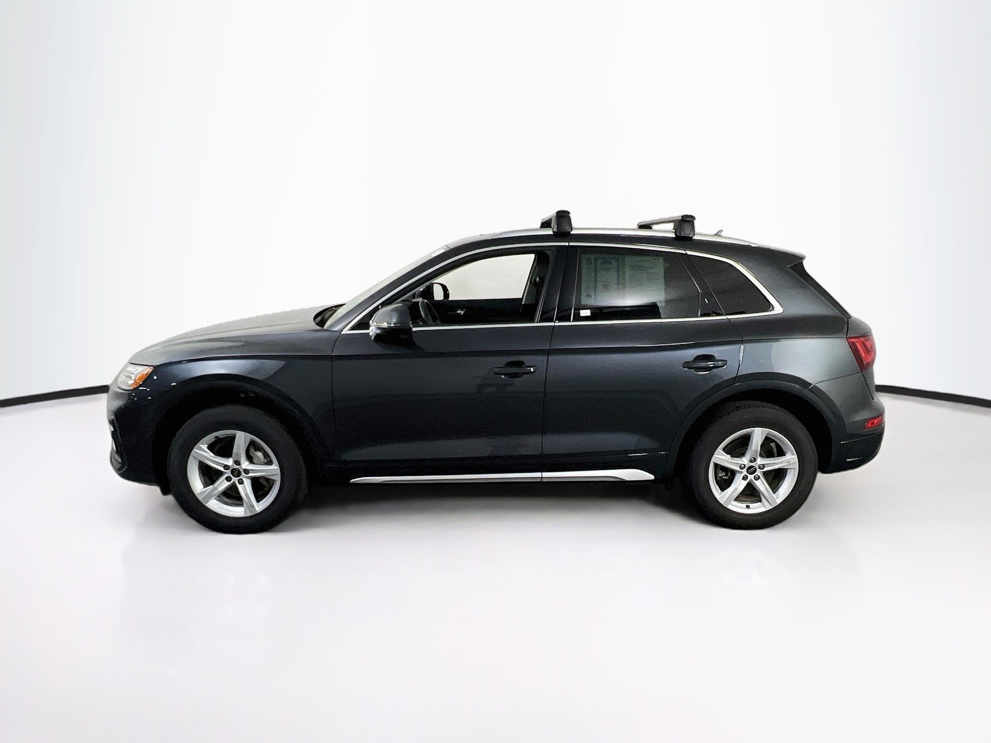 Used 2024 Audi Q5 2.0T Premium w/ Convenience Package AWD/4WD image 8