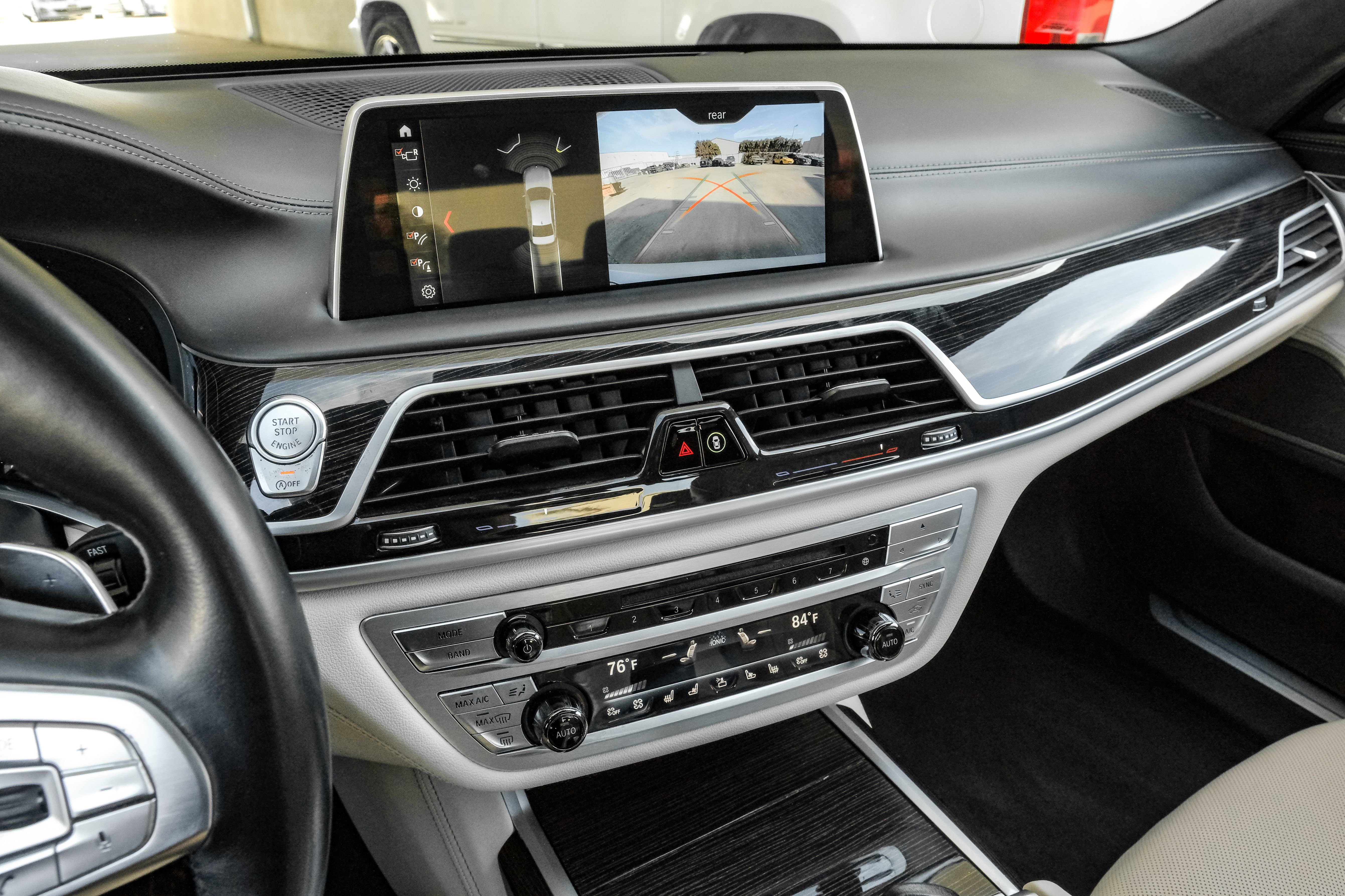 Used 2018 BMW 750i 750i image 28