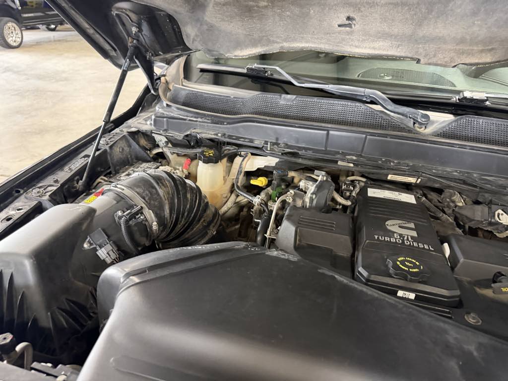 Used 2020 RAM 2500 Laramie AWD/4WD image 36