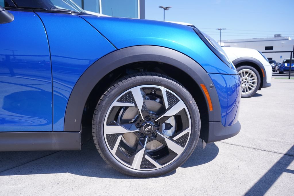New 2026 MINI Cooper S FWD image 2