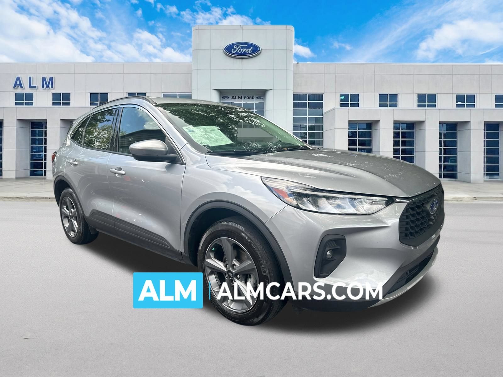 Certified 2023 Ford Escape SE FWD image 1