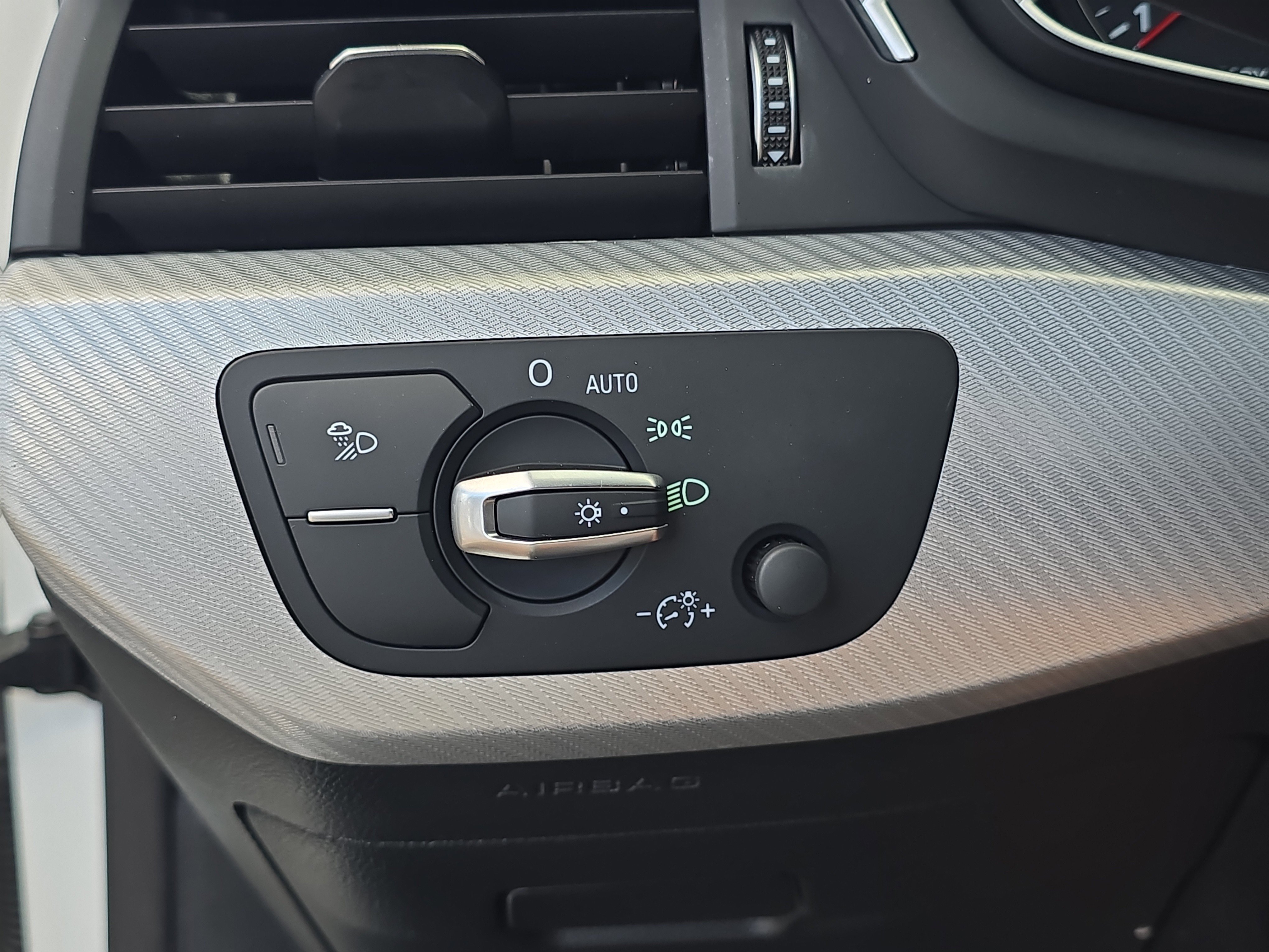 Used 2018 Audi A5 2.0T Premium w/ Convenience Package image 29