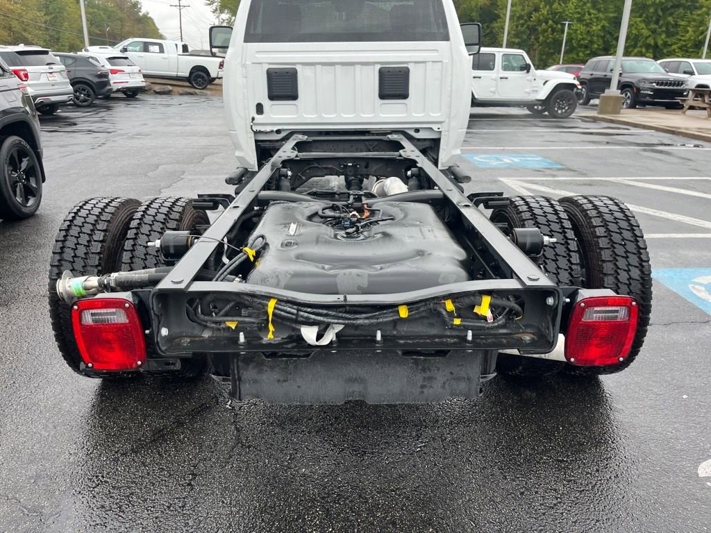 Used 2025 RAM 5500 Tradesman image 14