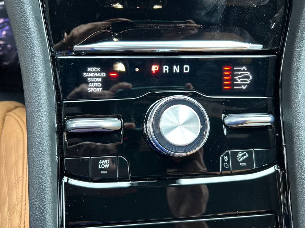 New 2025 Jeep Grand Cherokee Summit w/ Adv Protech Group IV image 16