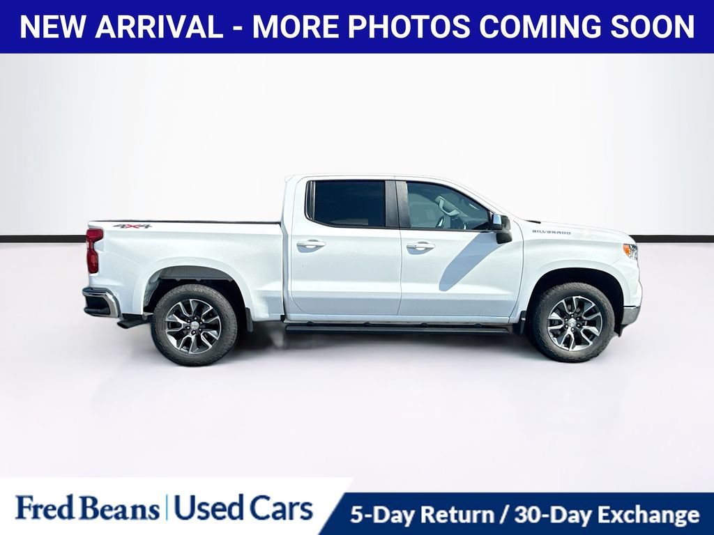 Used 2023 Chevrolet Silverado 1500 LT AWD/4WD image 9
