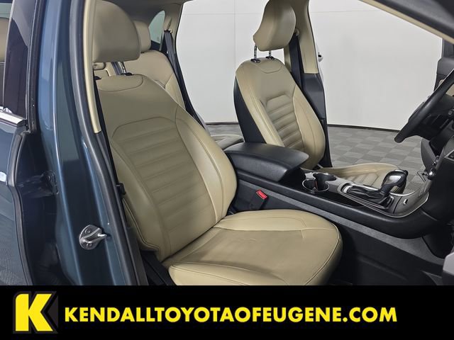 Used 2016 Ford Edge SEL w/ Equipment Group 201A FWD image 20