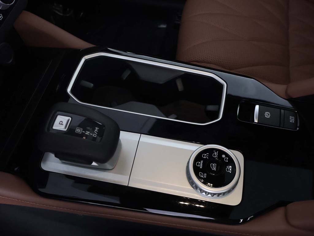 New 2026 Mitsubishi Outlander SEL image 56