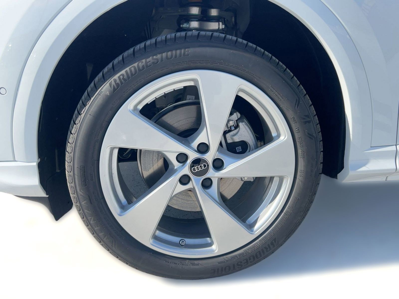 New 2025 Audi Q5 Premium Plus image 11