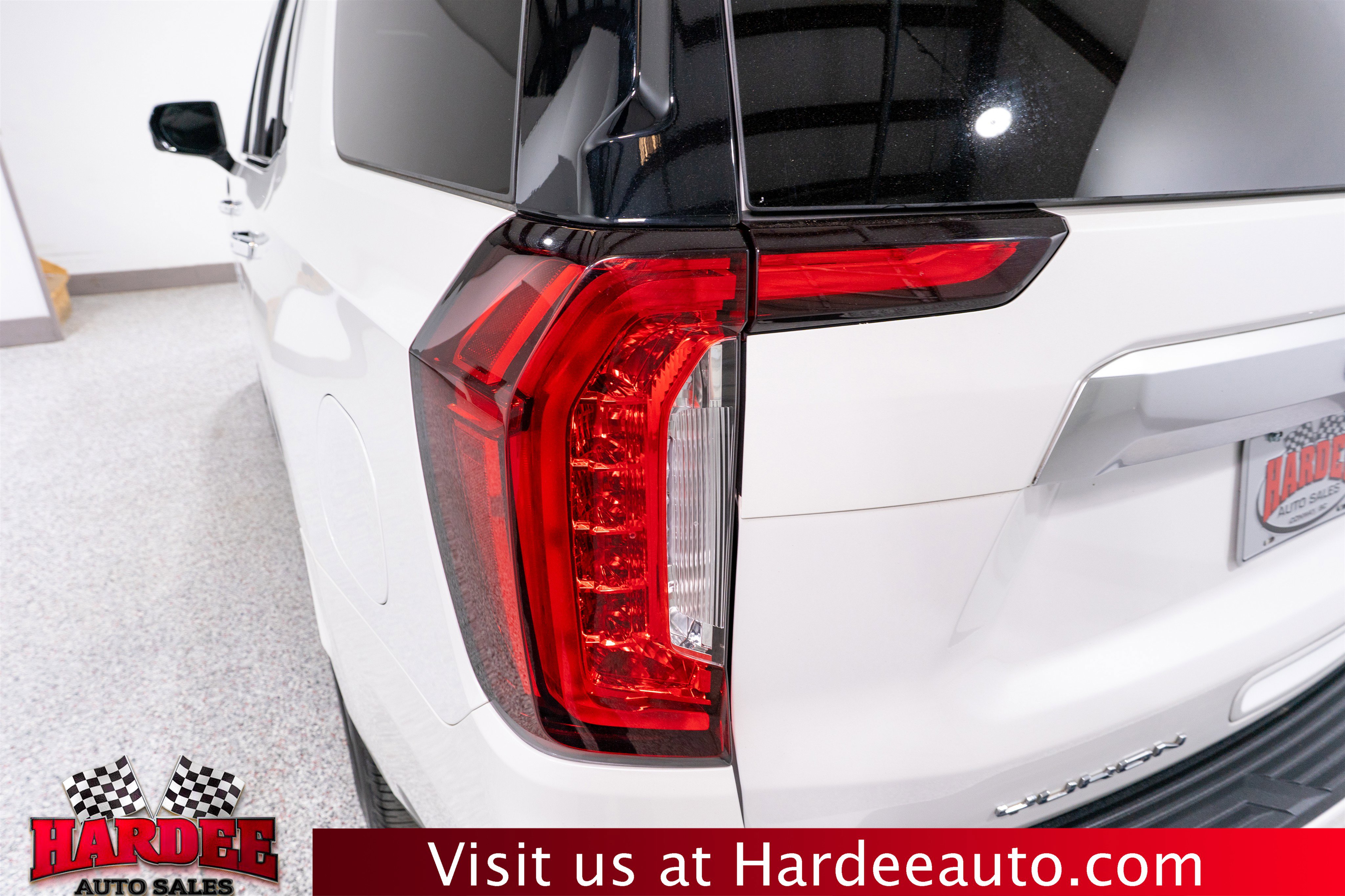 Used 2022 GMC Yukon Denali image 9