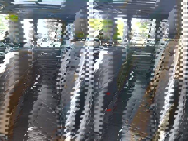 New 2025 Jeep Grand Cherokee Limited w/ Luxury Tech Group II image 22