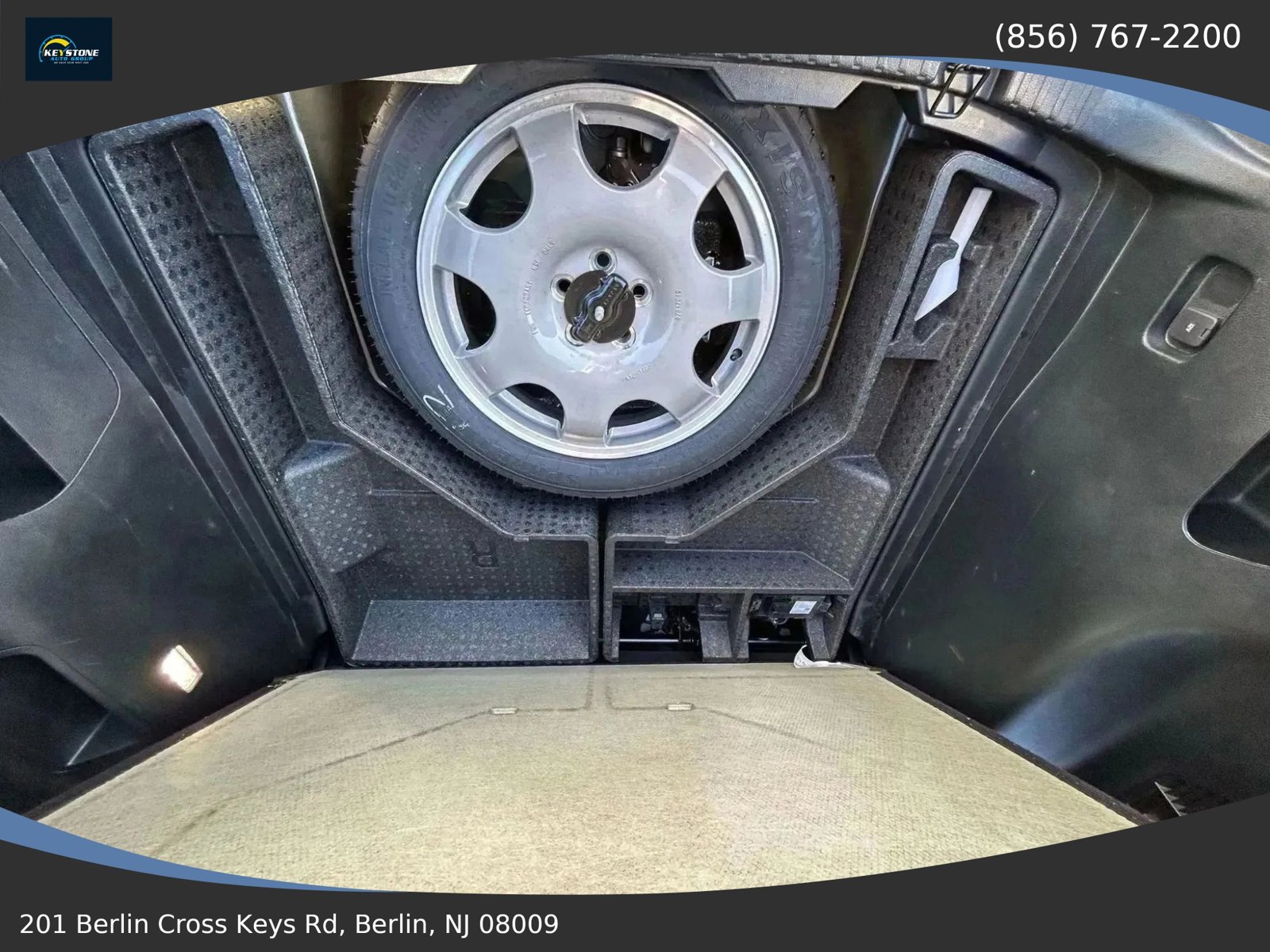 Used 2021 Ford Edge SE FWD image 15