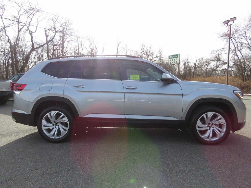 Used 2022 Volkswagen Atlas SE image 4