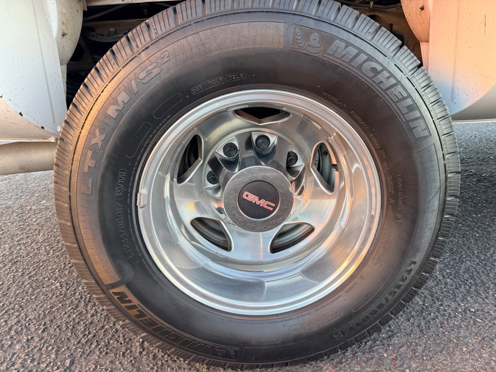 Used 2013 GMC Sierra 3500 Denali image 52