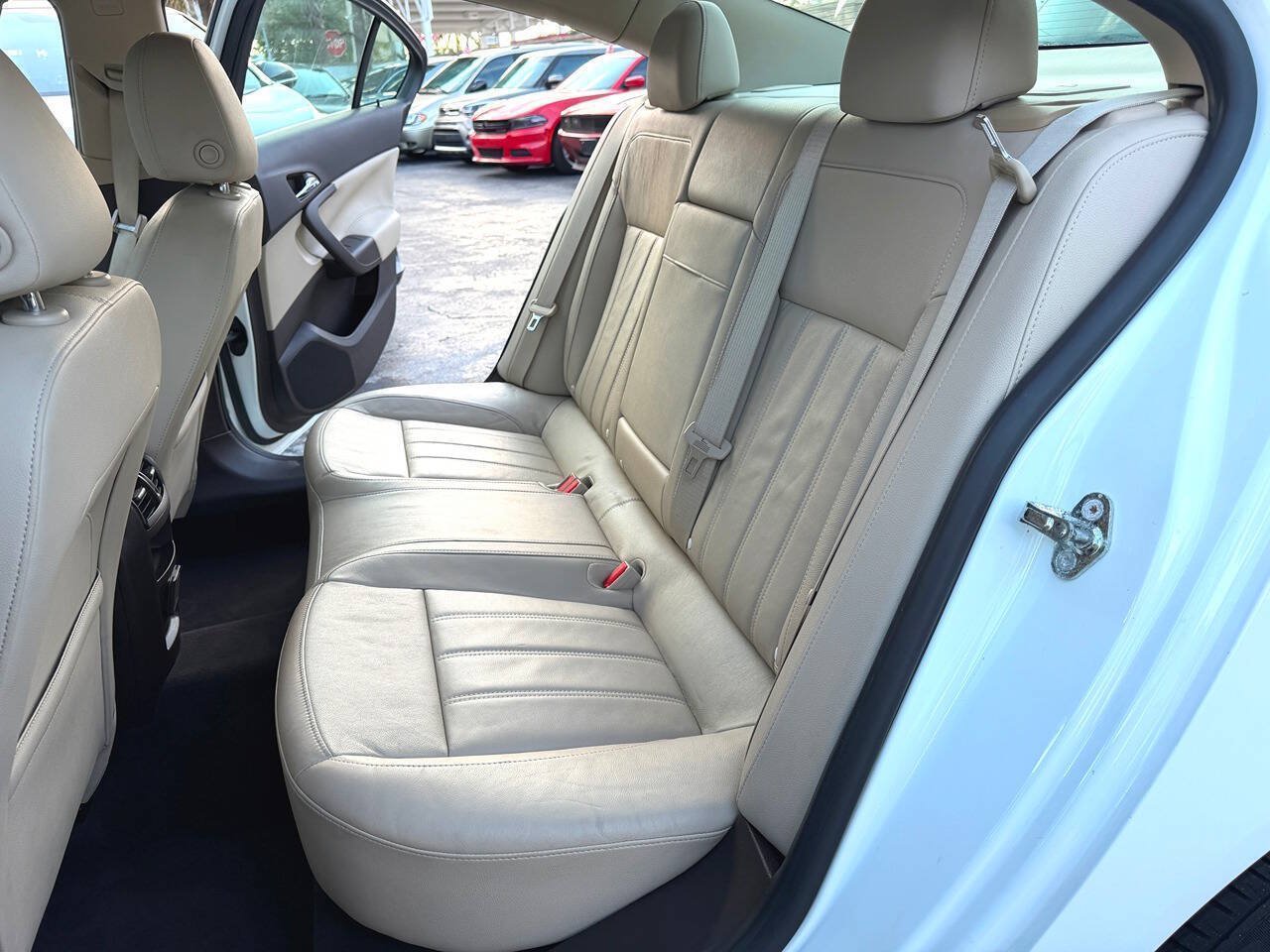 Used 2011 Buick Regal CXL Turbo FWD image 41