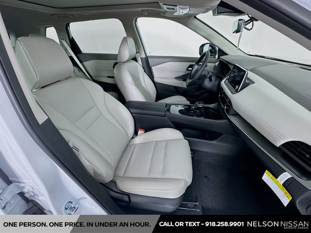 New 2026 Nissan Rogue Dark Armor FWD image 28