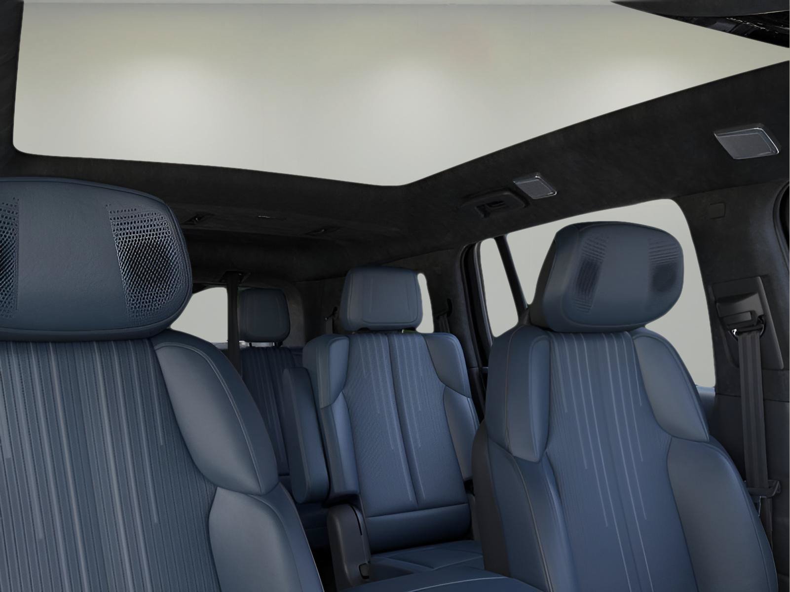 New 2025 Cadillac Escalade IQ Sport 2 w/ LPO, ONYX Package AWD/4WD image 26