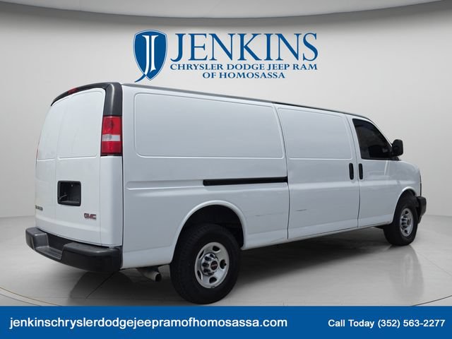 Used 2023 GMC Savana 2500 Extended w/ Driver Convenience Package RWD image 4