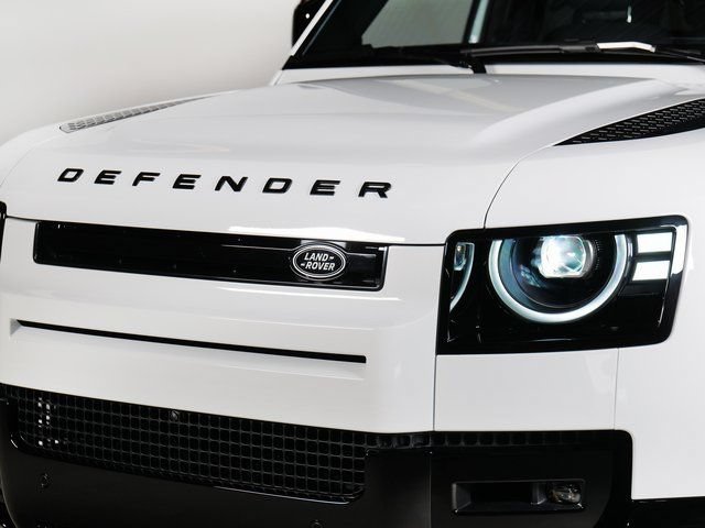 New 2026 Land Rover Defender 110 X-Dynamic SE AWD/4WD image 27