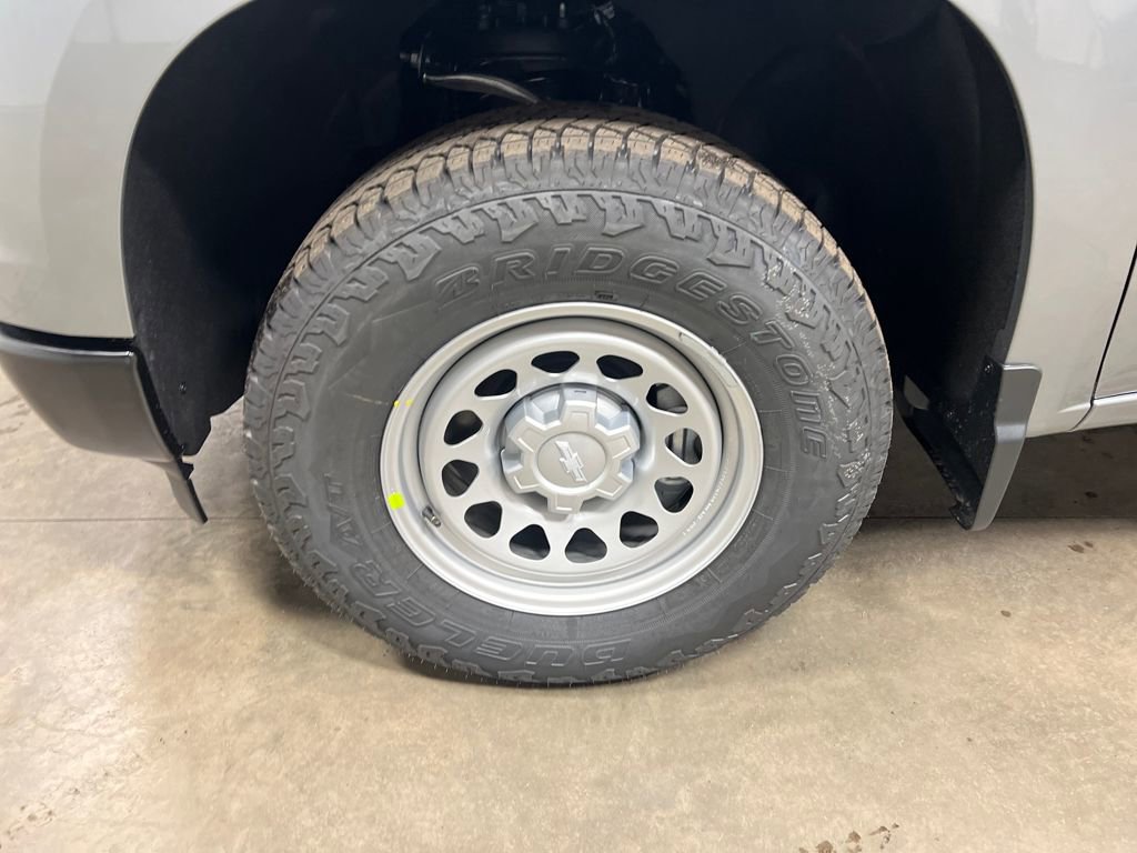 New 2026 Chevrolet Silverado 1500 W/T image 8