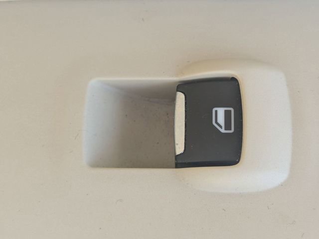 Used 2015 Lincoln MKZ AWD w/ Equipment Group 101A Select image 31