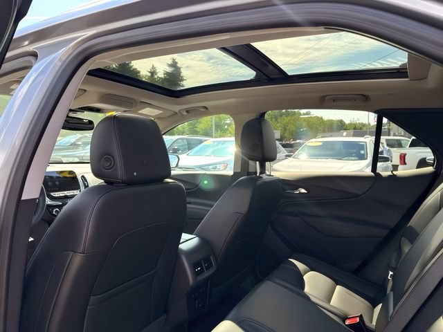 Used 2024 Chevrolet Equinox Premier AWD/4WD image 18